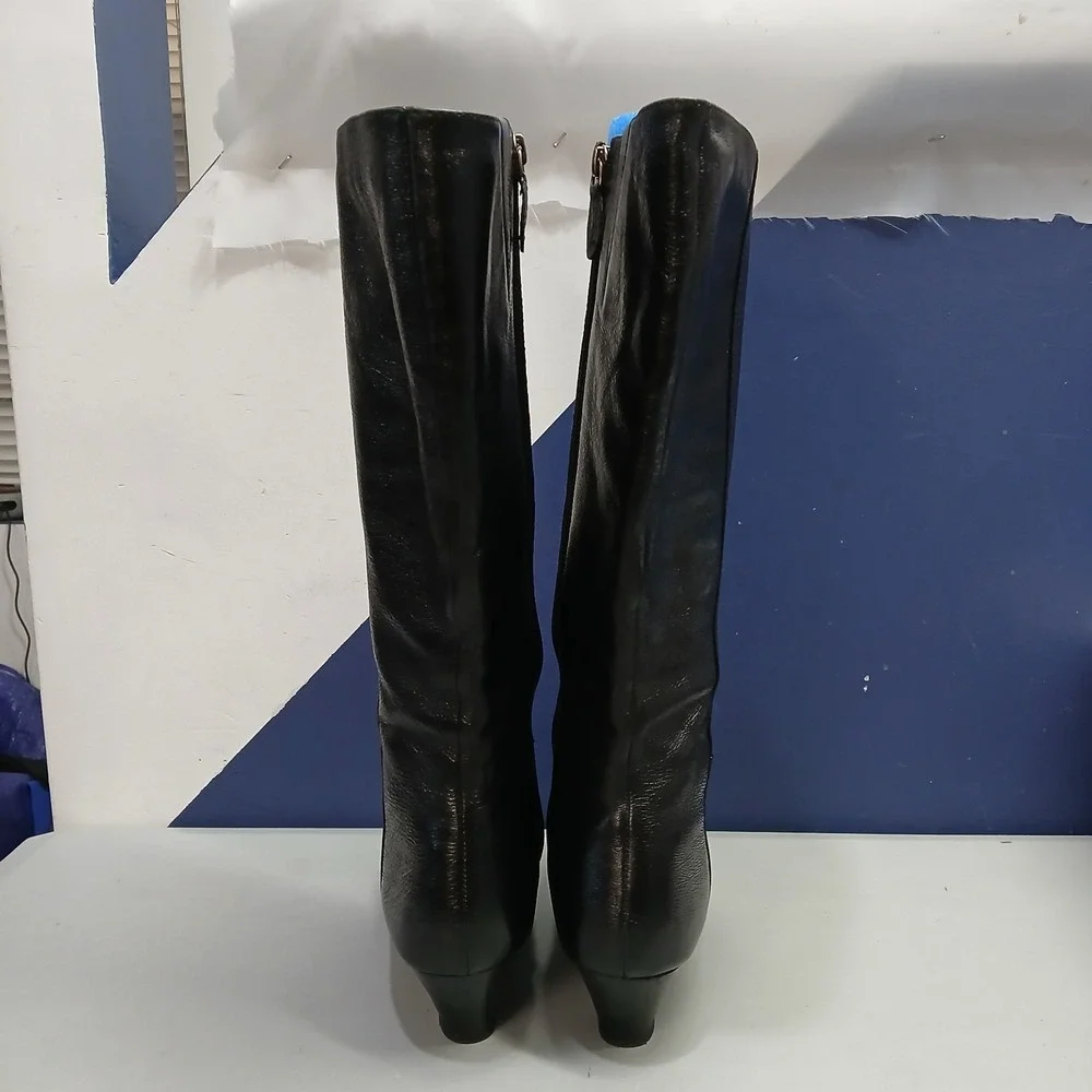 Lands' End Knee-High Boots Womens US Size 9B Black Comfort Almond Toe Side Zip